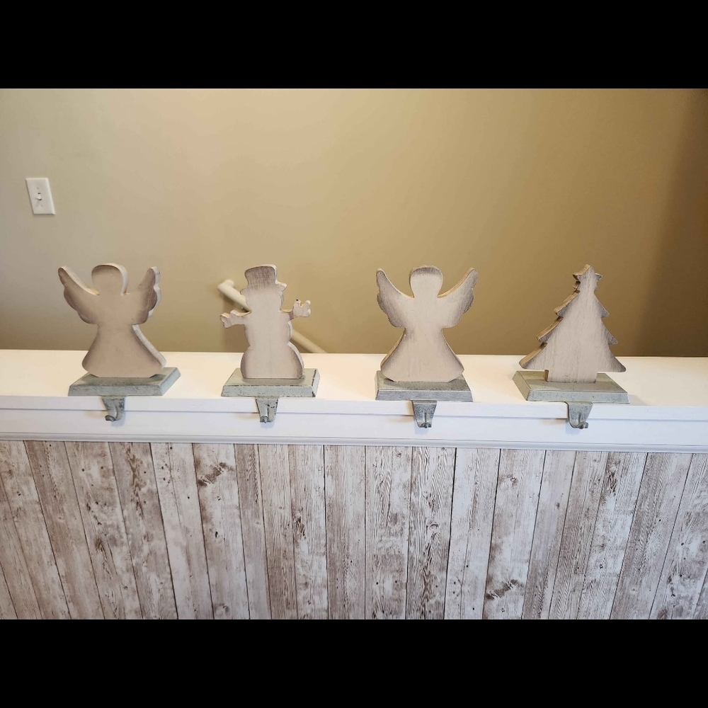 Set of 4 Holiday Stocking Holders